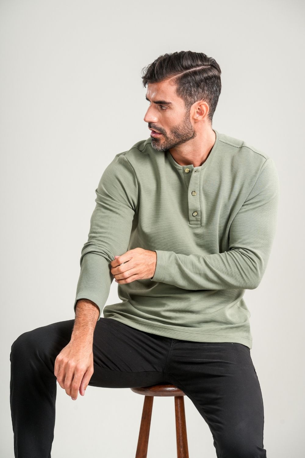 Camisa Henley Gold Manga Comprida Verde - Linha Essential