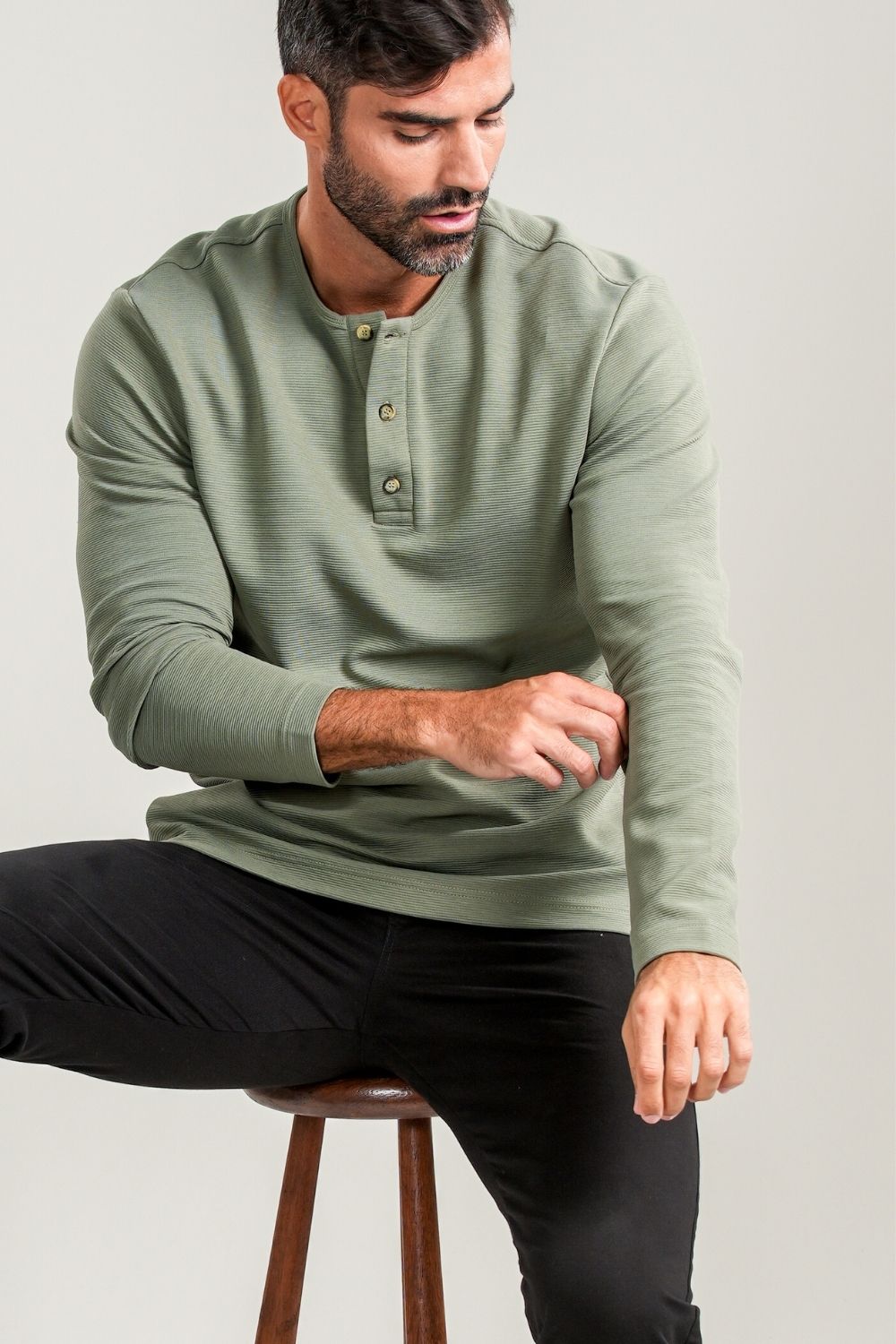 Camisa Henley Gold Manga Comprida Verde - Linha Essential